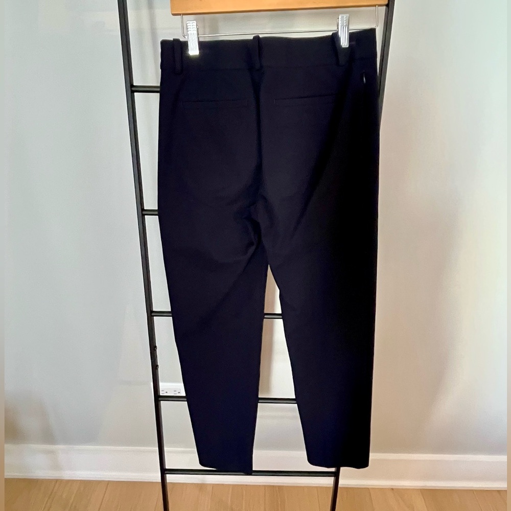 Frame Straight Leg Trousers in Navy